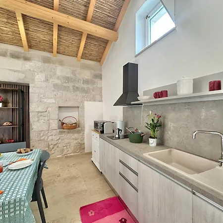 Corte Ludovica Apartmán Martano