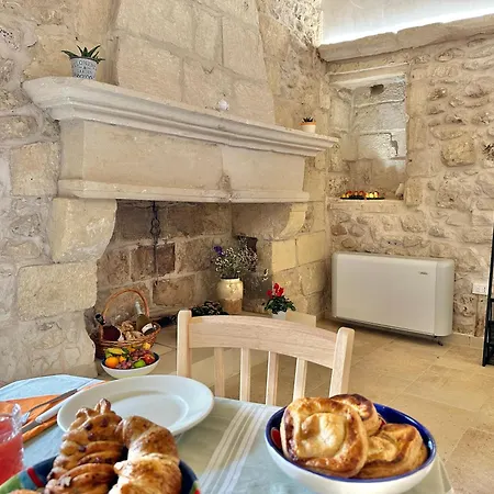 Corte Ludovica Apartment Martano