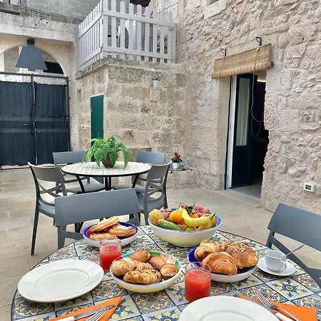 Corte Ludovica Apartment *